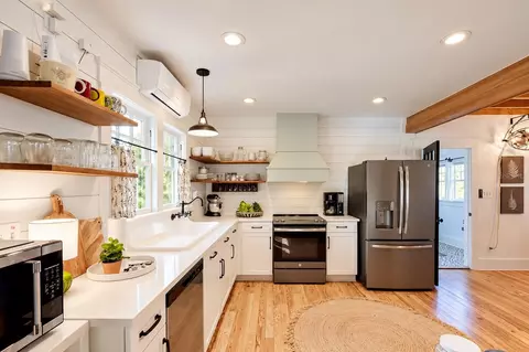 Kitchen - 1901 10th St, Saint Cloud, FL 34769 photo 1 of 2