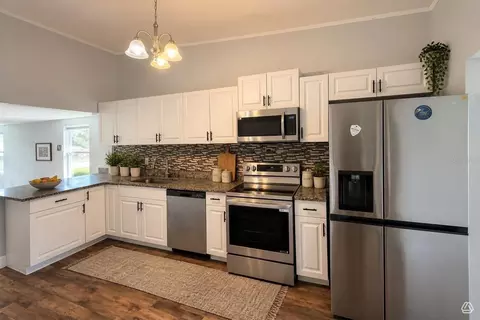 Kitchen - 430 3rd St, Ocoee, FL 34761 photo 1 of 1