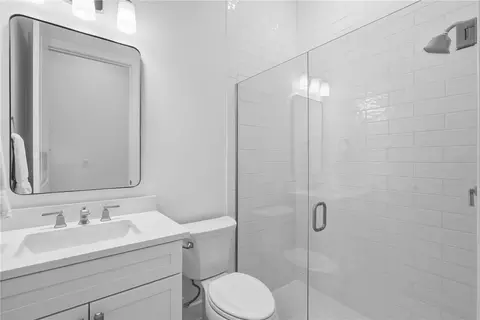 Bath - 2769 Cherry Blossom Loop, Saint Cloud, FL 34771 photo 5 of 6