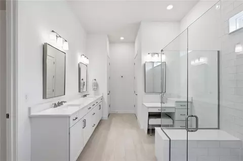 Bath - 2769 Cherry Blossom Loop, Saint Cloud, FL 34771 photo 1 of 6