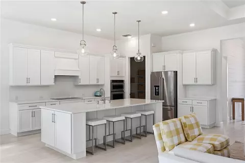 Kitchen - 2769 Cherry Blossom Loop, Saint Cloud, FL 34771 photo 3 of 4