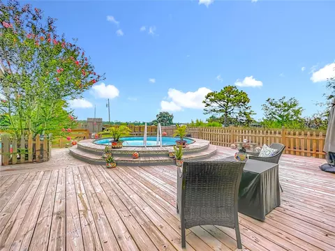 Exterior - 21320 Paradise Way, Eustis, FL 32736 photo 15 of 30