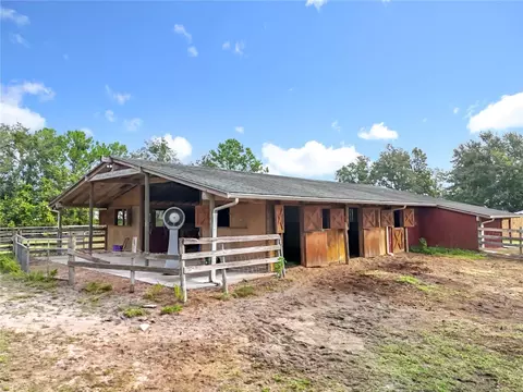 Exterior - 21320 Paradise Way, Eustis, FL 32736 photo 22 of 30