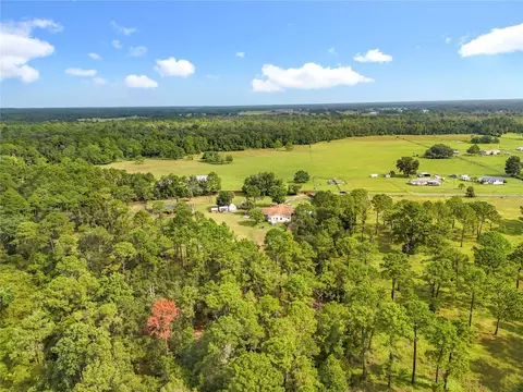 View/Area - 21320 Paradise Way, Eustis, FL 32736 photo 7 of 9