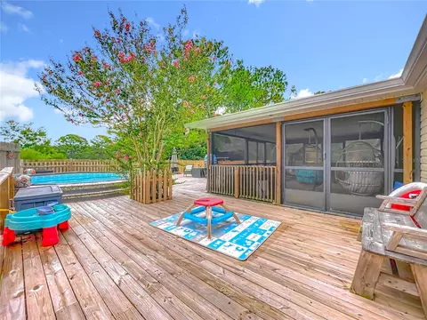 Exterior - 21320 Paradise Way, Eustis, FL 32736 photo 14 of 30