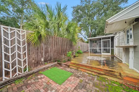 Exterior - 2005 E Marks St, Orlando, FL 32803 photo 8 of 9