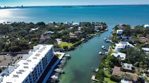 1703 N Tamiami Trl #203, Sarasota, FL 34234