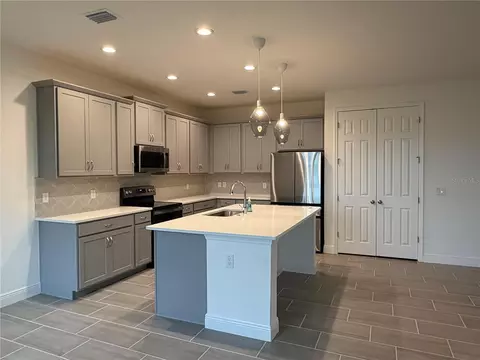 Kitchen - 2699 Nottel Dr, Saint Cloud, FL 34772 photo 1 of 6