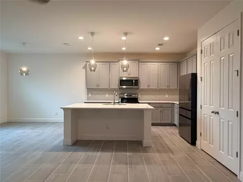 Kitchen - 2699 Nottel Dr, Saint Cloud, FL 34772 photo 4 of 6