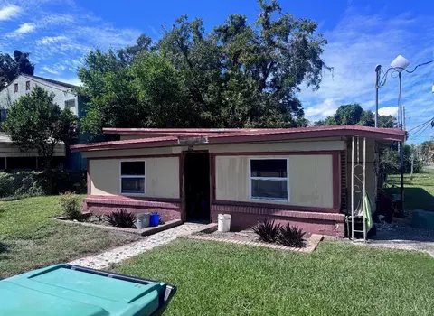 704 S Ivey Ln, Orlando, FL 32811