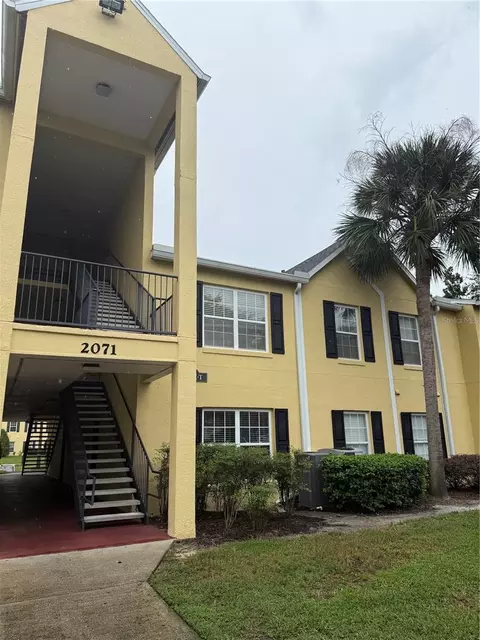 2071 Dixie Belle Dr #2071M, Orlando, FL 32812