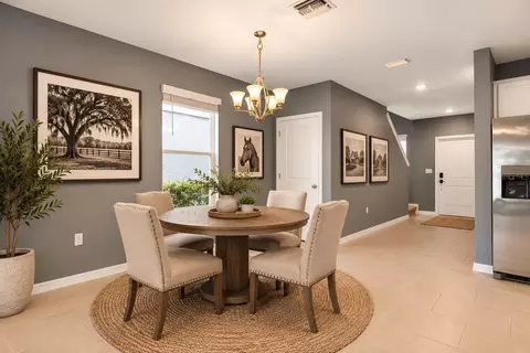 Dining - 3809 Ambersweet Xing, Parrish, FL 34219 photo 1 of 2