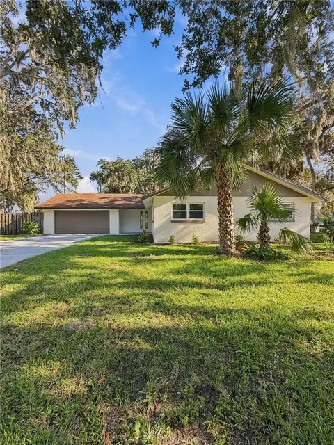 106 Kent Ct, Port Orange, FL 32127