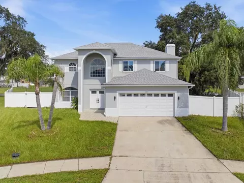 207 Redwood Bark Trl, Kissimmee, FL 34758