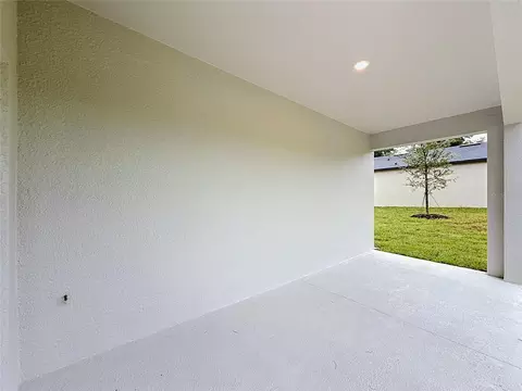 Exterior - 106 Fruitwood Ave, Eustis, FL 32726 photo 5 of 7