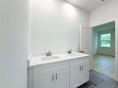 Bath - 106 Fruitwood Ave, Eustis, FL 32726 photo 4 of 5