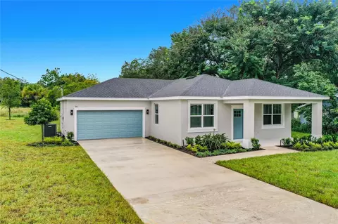 Exterior - 106 Fruitwood Ave, Eustis, FL 32726 photo 2 of 7