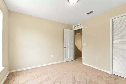 Bedroom - 2228 Sandridge Cir, Eustis, FL 32726 photo 5 of 6