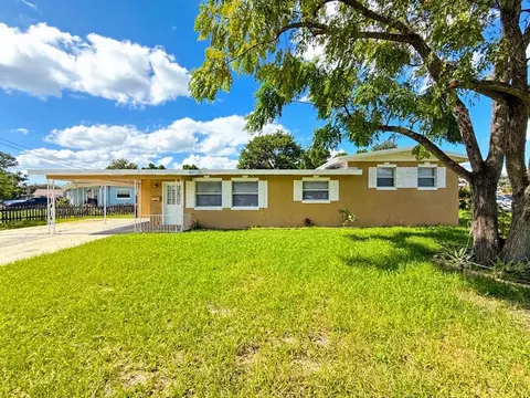 1314 Hialeah Dr, Orlando, FL 32808