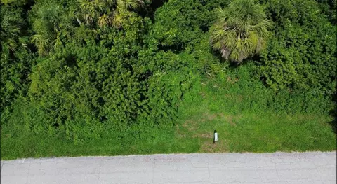 4099 Dotham St, Port Charlotte, FL 33948