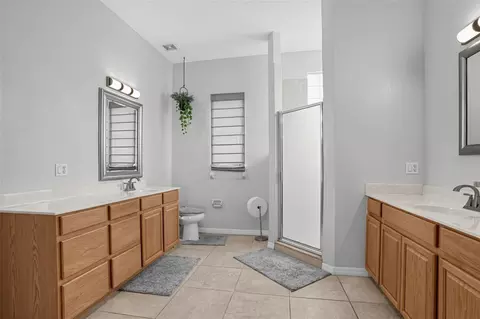 Bath - 585 Amber Ln, Cocoa, FL 32926 photo 3 of 4