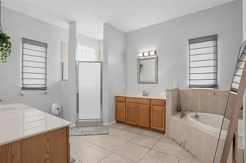 Bath - 585 Amber Ln, Cocoa, FL 32926 photo 2 of 4
