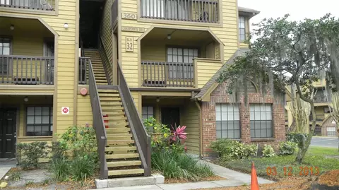 360 Lakepointe Dr #202, Altamonte Springs, FL 32701