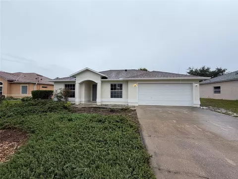 18 Rolland Ln, Palm Coast, FL 32164