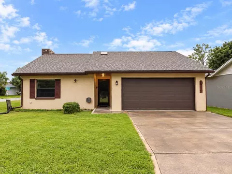 1327 Waterview Blvd E, Lakeland, FL 33801
