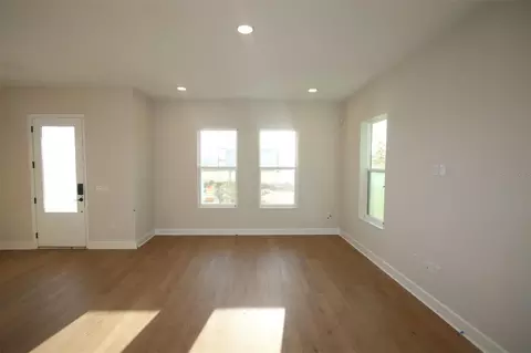 Living - 3086 Bonfire Path, Saint Cloud, FL 34771 photo 2 of 2