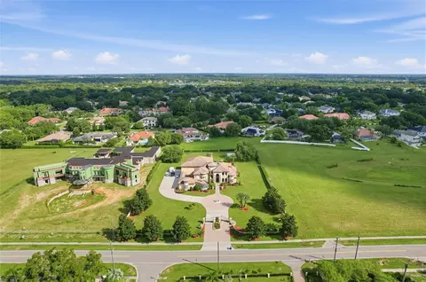 View/Area - 9615 Windy Ridge Rd, Windermere, FL 34786 photo 2 of 9