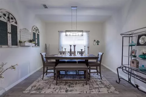Dining - 4773 Riverwalk Dr, Saint Cloud, FL 34771 photo 2 of 3