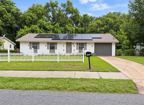 1315 E Voorhis Ave, Deland, FL 32724
