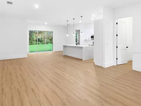 Living - 4091 SW 130th Loop, Ocala, FL 34473 photo 4 of 5