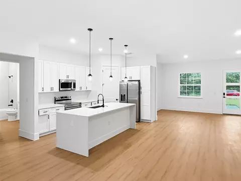 Kitchen - 4091 SW 130th Loop, Ocala, FL 34473 photo 3 of 5