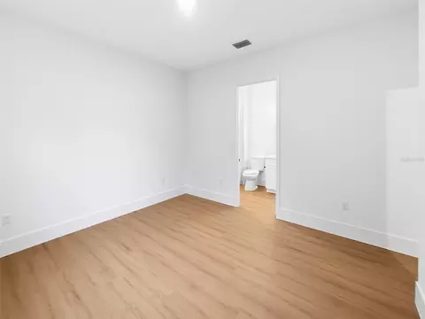 Bedroom - 4091 SW 130th Loop, Ocala, FL 34473 photo 5 of 20