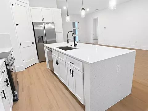Kitchen - 4091 SW 130th Loop, Ocala, FL 34473 photo 5 of 5