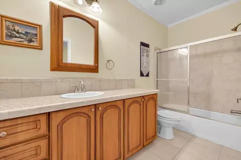 Bath - 5188 Pine Level Rd, Ona, FL 33865 photo 3 of 3