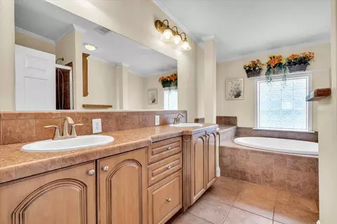 Bath - 5188 Pine Level Rd, Ona, FL 33865 photo 1 of 3