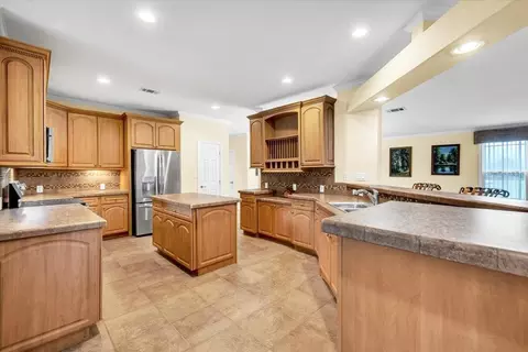 Kitchen - 5188 Pine Level Rd, Ona, FL 33865 photo 1 of 5