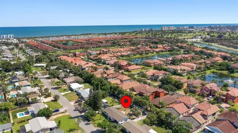 View/Area - 356 W Exeter St, Satellite Beach, FL 32937 photo 3 of 9