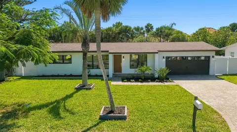 356 W Exeter St, Satellite Beach, FL 32937
