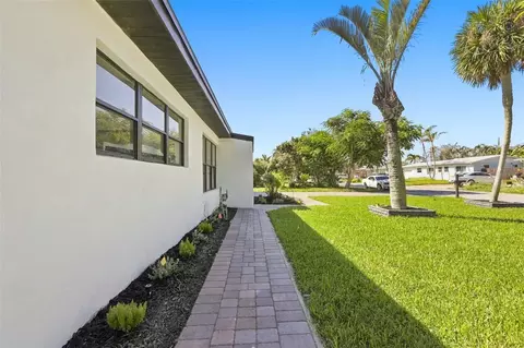 Exterior - 356 W Exeter St, Satellite Beach, FL 32937 photo 2 of 12