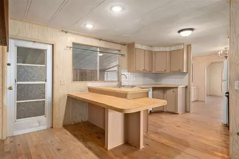 Kitchen - 137 Pine Tree Dr, Debary, FL 32713 photo 1 of 3