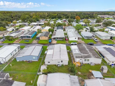 View/Area - 137 Pine Tree Dr, Debary, FL 32713 photo 3 of 5