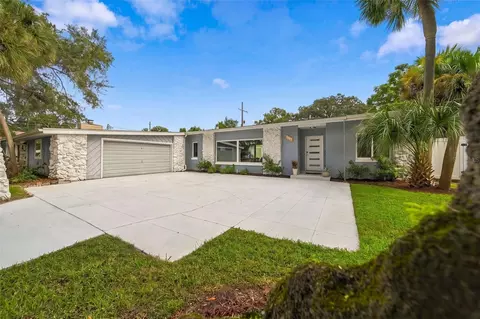 1221 Silverstone Ave, Orlando, FL 32806