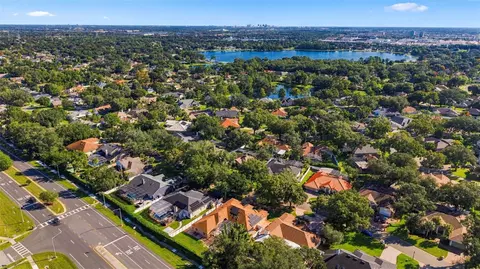 View/Area - 7709 Apple Tree Cir, Orlando, FL 32819 photo 3 of 4