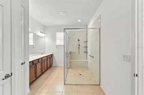 Bath - 10378 SW 96th Loop, Ocala, FL 34481 photo 2 of 4
