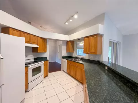 Kitchen - 11535 Clair Pl, Clermont, FL 34711 photo 1 of 3