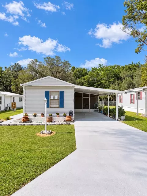 232 S Camphor Loop, Avon Park, FL 33825